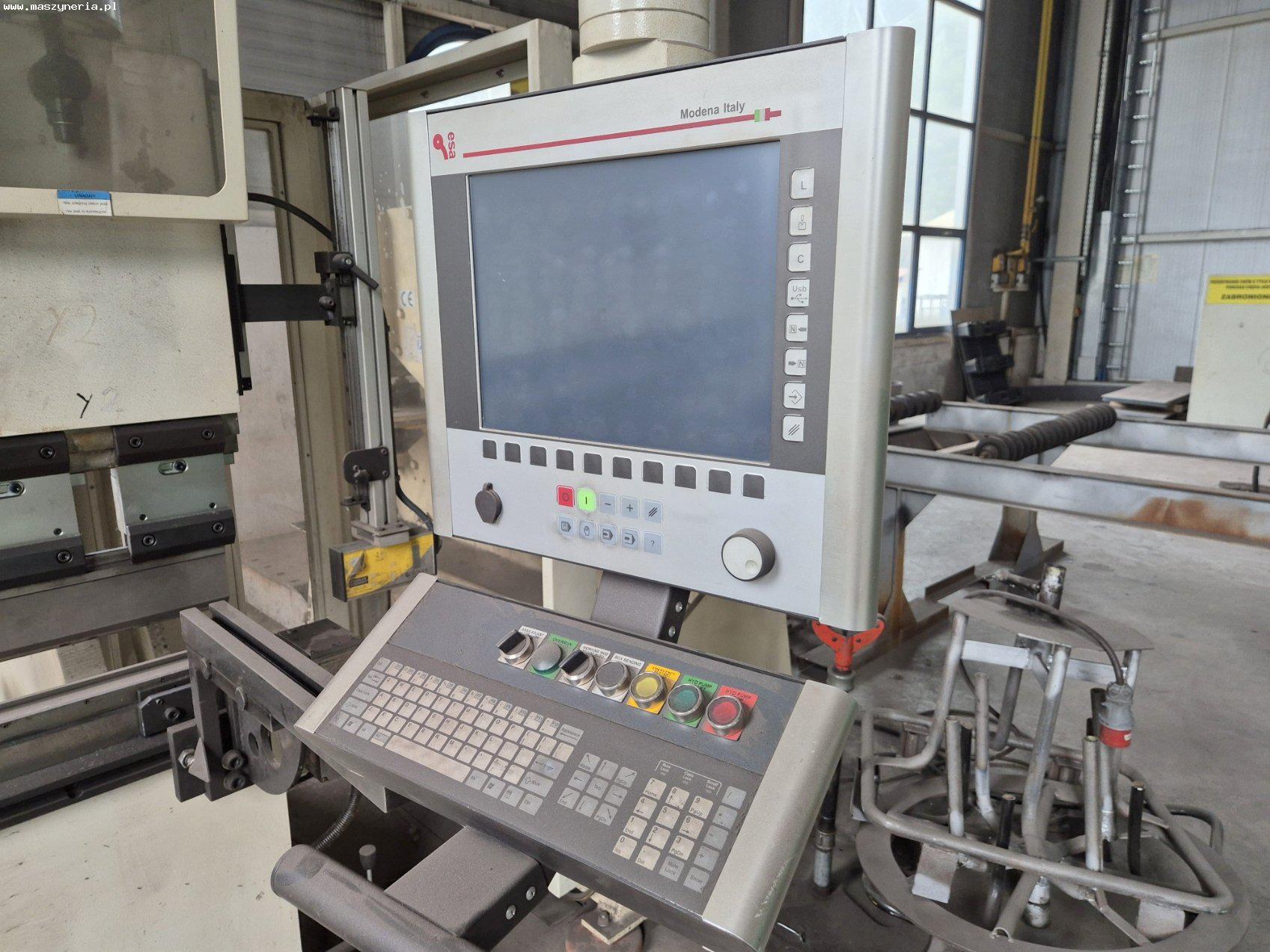 Pressa piegatrice idraulica CNC JORDI PHE-30180 in vendita - foto 4